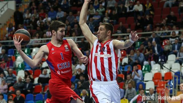 欧冠梅开二度后染红，迪亚斯是继格列兹曼之后第二人（欧冠先梅开二度再染红，迪亚斯继格列兹曼后成第二人）