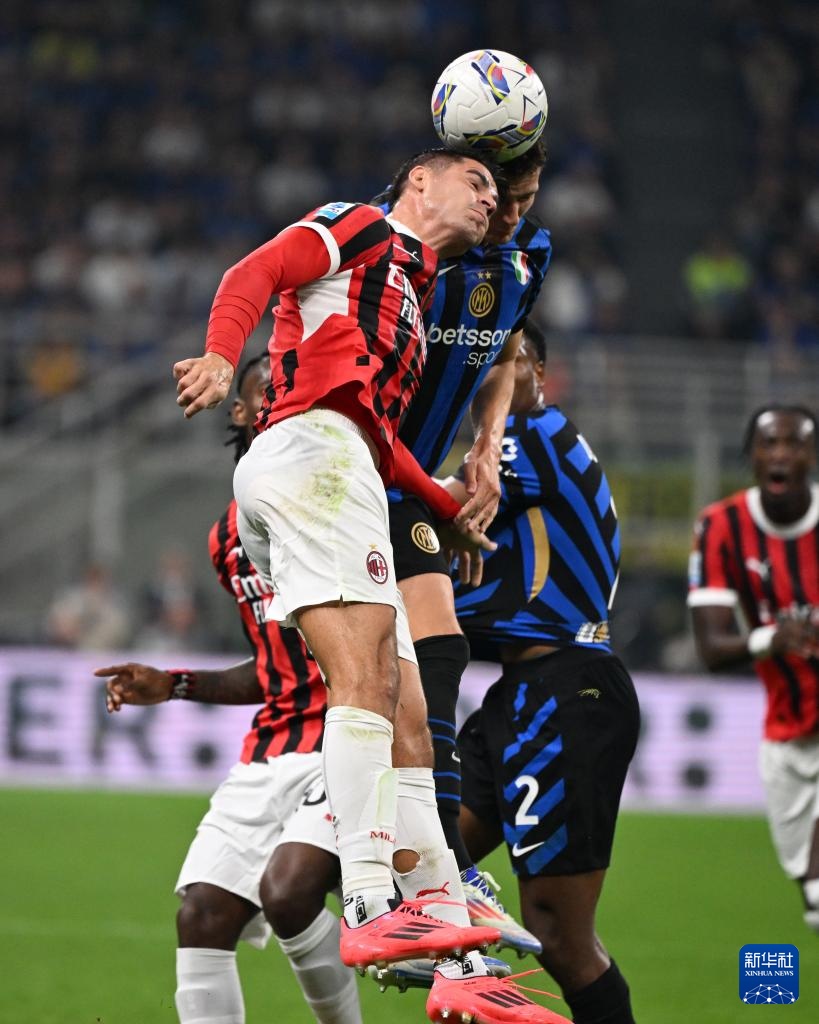 意甲保级大战：帕尔马客场击败比萨，恩佐拉红牌离场（意甲保级关键战：帕尔马客场力克比萨，恩佐拉染红被逐）