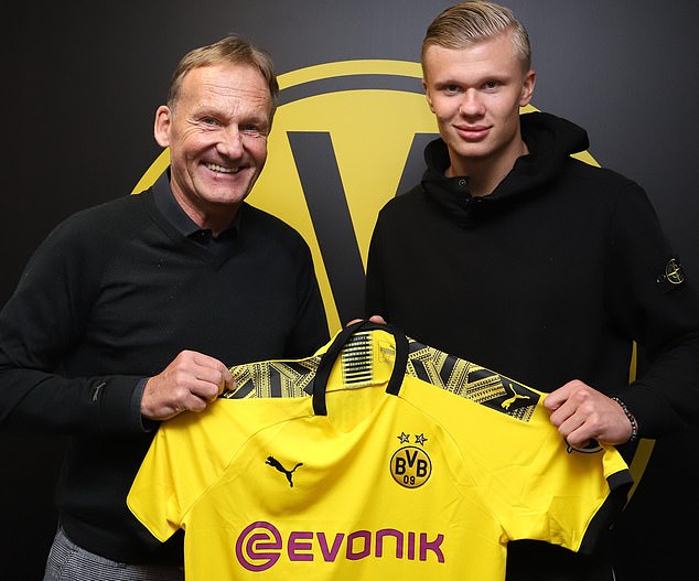 弗里克的历史巅峰：95年来最年轻的巴萨首发阵容震撼西甲（弗里克缔造95年来最年轻巴萨首发，震撼西甲）