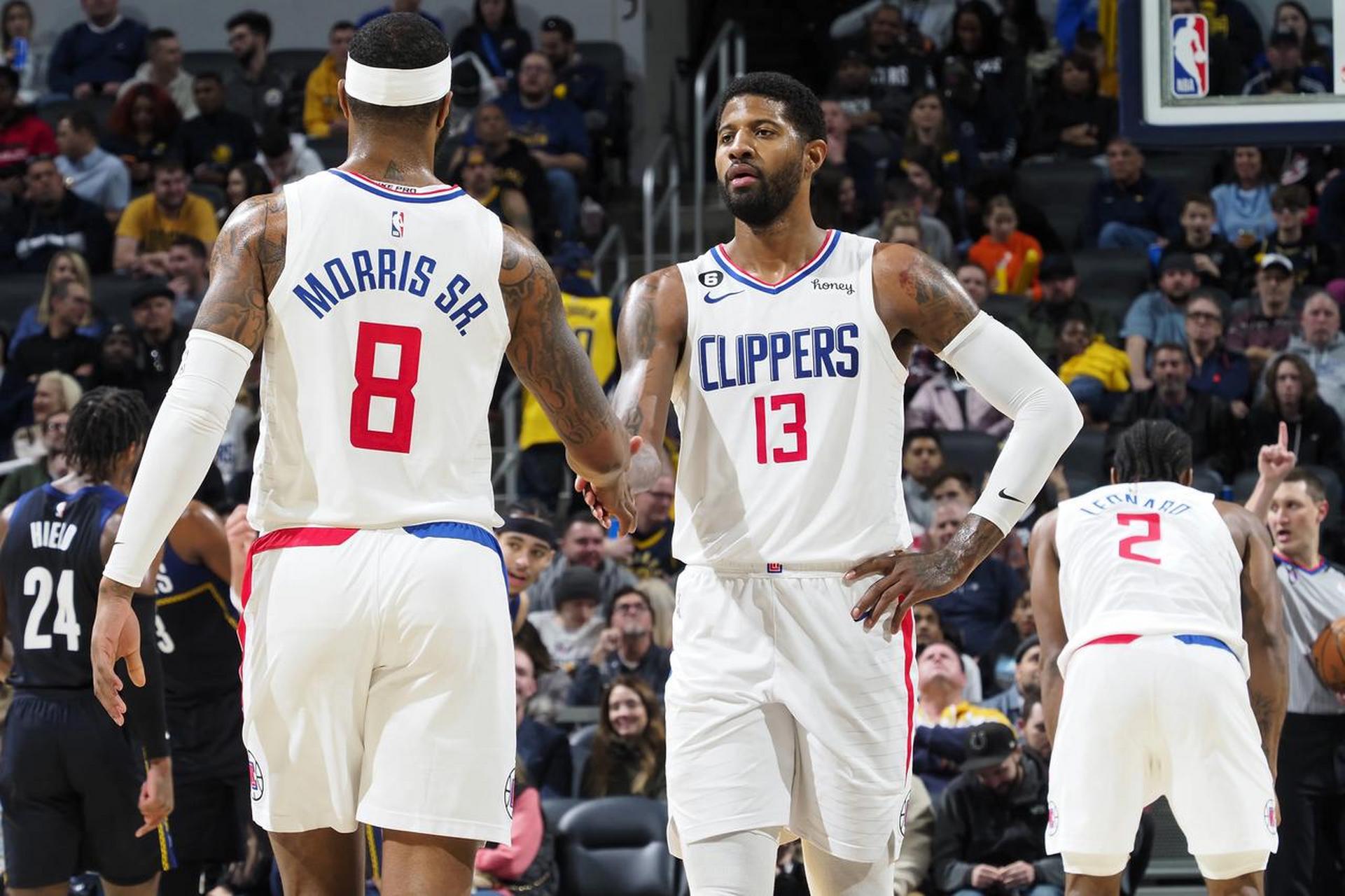 詹：现在的身体状态还不是很好；施洛特贝克整天说“废话”（詹坦言身体尚未回到最佳状态，称施洛特贝克整天“瞎说”）