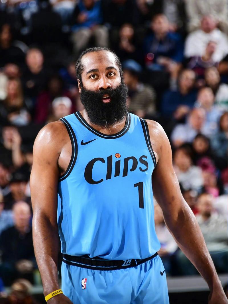 今晚能做到吗？申花上一次在亚冠以客队身份取胜是2020年（申花亚冠客场上次赢球已是2020年 今晚能否改写纪录？）